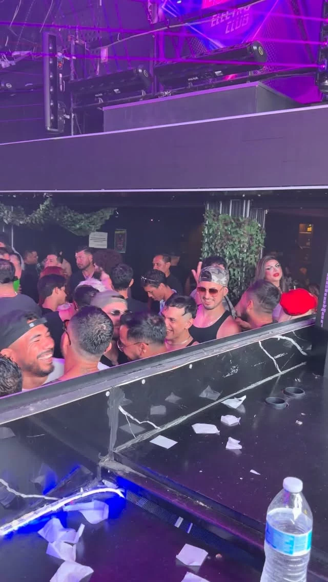 QUE NOCHEEEE! Monterrey siempre es fiesta segura, gracias @colorinaplusmty por una gran noche, gracias @polohdz_phproductions por todas las atenciones y por haber echo esto posible, nos vemos el próximo año I ❤️ MTY!